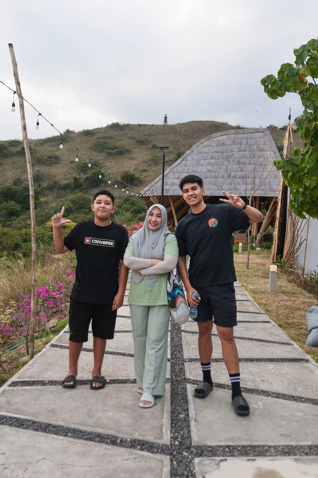Budi Santoso & Keluarga
